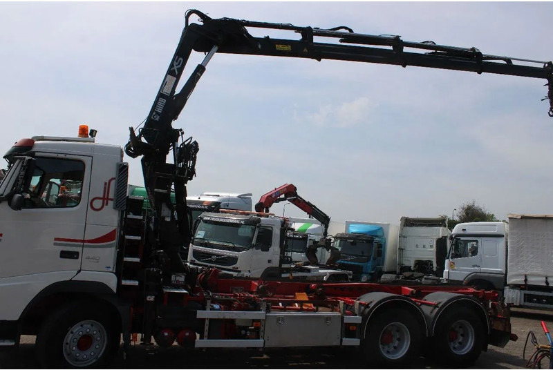 Volvo FM 12.440 +6X4+ HIAB 166E3 PRO + EURO 5 + MANUAL - Camion con sistema di cavi, Camion con gru: foto 4 Volvo FM 12.440 +6X4+ HIAB 166E3 PRO + EURO 5 + MANUAL - Camion con sistema di cavi, Camion con gru: foto 4