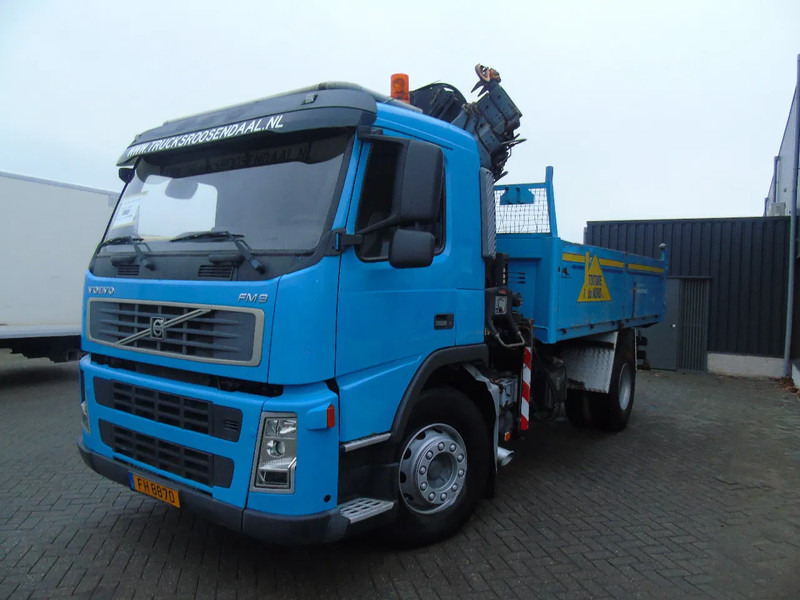 Volvo FM 9.340 + HIAB 122 E4 + TIPPER + MANUAL - Camion con gru: foto 3 Volvo FM 9.340 + HIAB 122 E4 + TIPPER + MANUAL - Camion con gru: foto 3