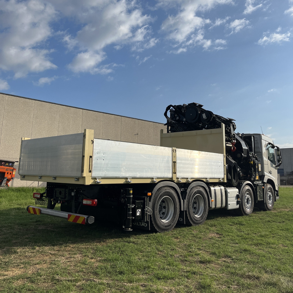 Volvo FM84RF3A - Autocarro con pianale/ Cassone fisso, Camion con gru: foto 5 Volvo FM84RF3A - Autocarro con pianale/ Cassone fisso, Camion con gru: foto 5