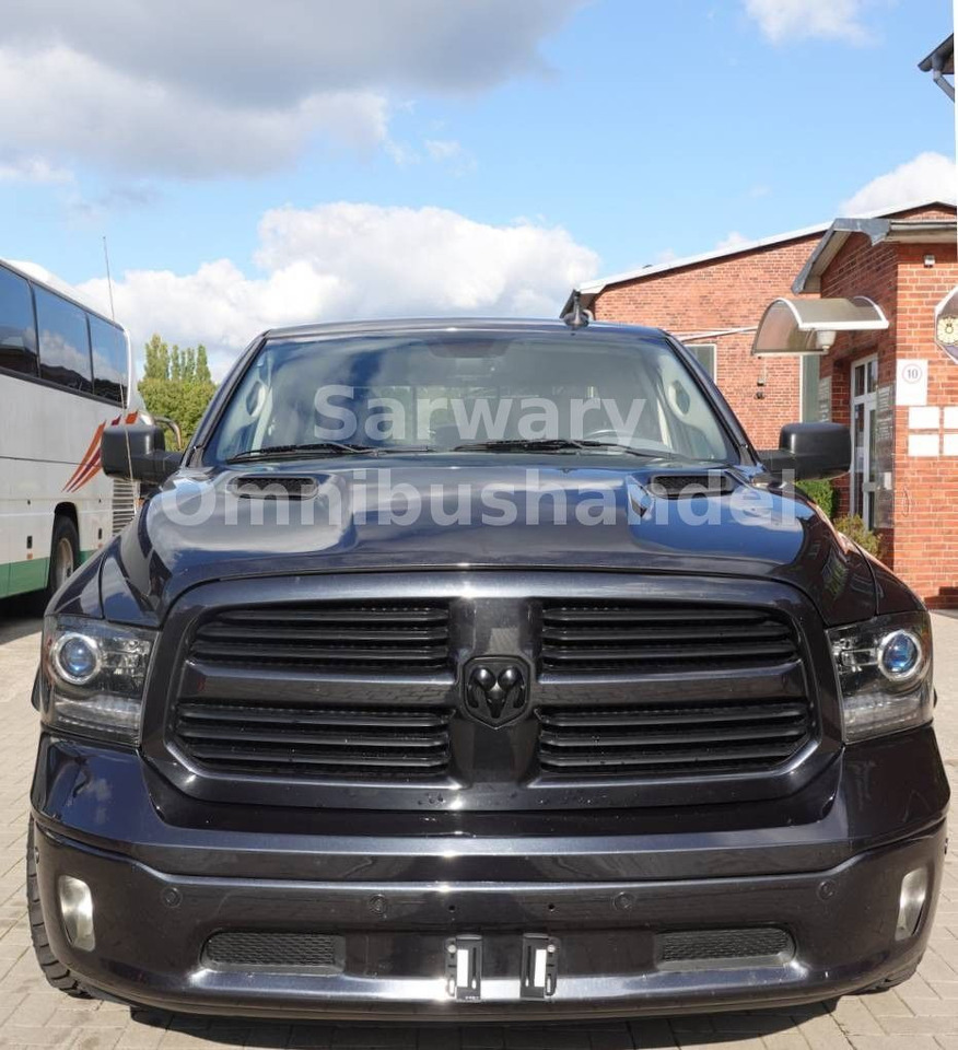Dodge RAM 1500 HEMI 5.7 CREW CAB*Tüv:08.2027*Bighorn* - SUV/ Fuoristrada: foto 5 Dodge RAM 1500 HEMI 5.7 CREW CAB*Tüv:08.2027*Bighorn* - SUV/ Fuoristrada: foto 5