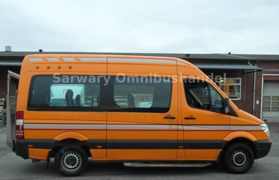 Mercedes-Benz 315 CDI Sprinter *Klima*12-Sitze*Lift*318 - Minibus, Pulmino: foto 3 Mercedes-Benz 315 CDI Sprinter *Klima*12-Sitze*Lift*318 - Minibus, Pulmino: foto 3
