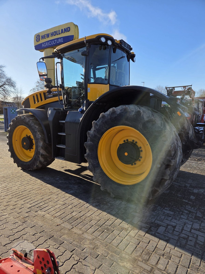 JCB FasTrac 8330 - Trattore: foto 5 JCB FasTrac 8330 - Trattore: foto 5