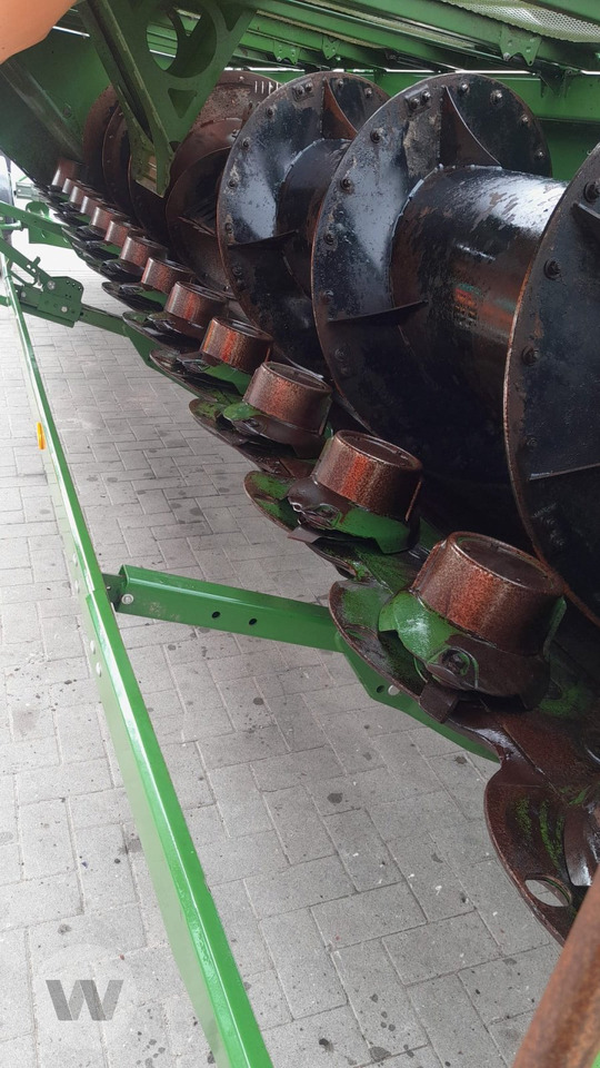 Falciatrice Krone X-Disc 6200: foto 7 Falciatrice Krone X-Disc 6200: foto 7