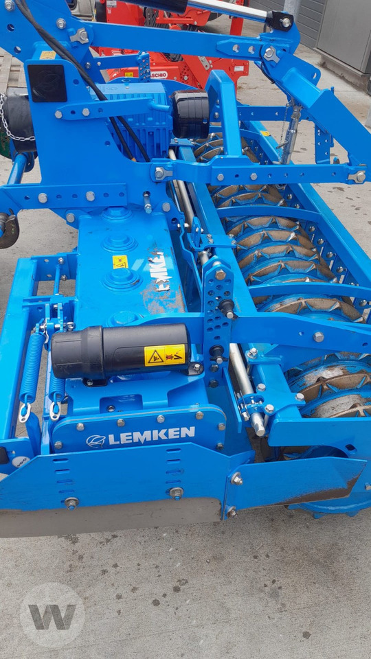 Lemken Zirkon 12/300 - Erpice rotante: foto 1 Lemken Zirkon 12/300 - Erpice rotante: foto 1