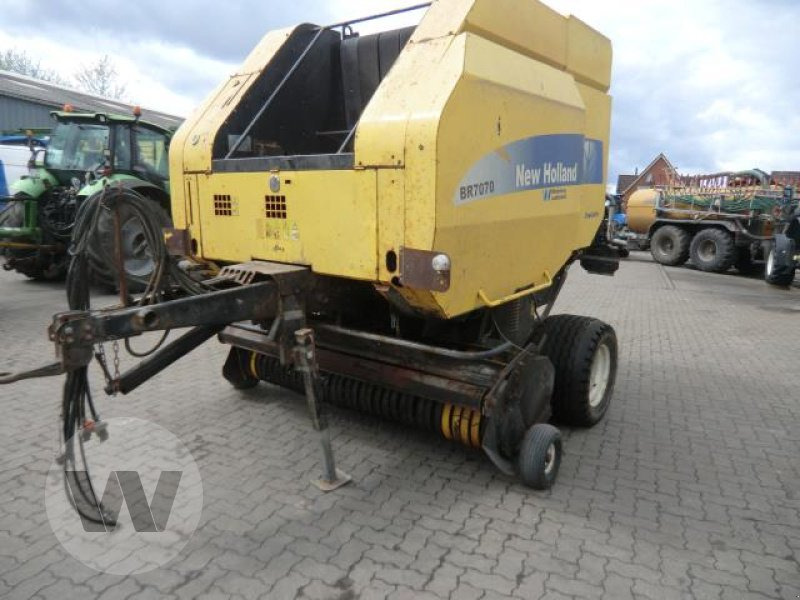 New Holland BR 7070 CC - Rotopressa: foto 1 New Holland BR 7070 CC - Rotopressa: foto 1