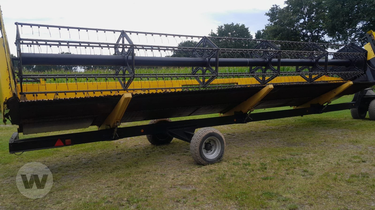 New Holland Schneidwerk 9,10 m - Barra di taglio per grano: foto 3 New Holland Schneidwerk 9,10 m - Barra di taglio per grano: foto 3