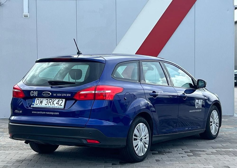 Ford Focus 1.5 TDCi Trend - Autovettura: foto 3 Ford Focus 1.5 TDCi Trend - Autovettura: foto 3