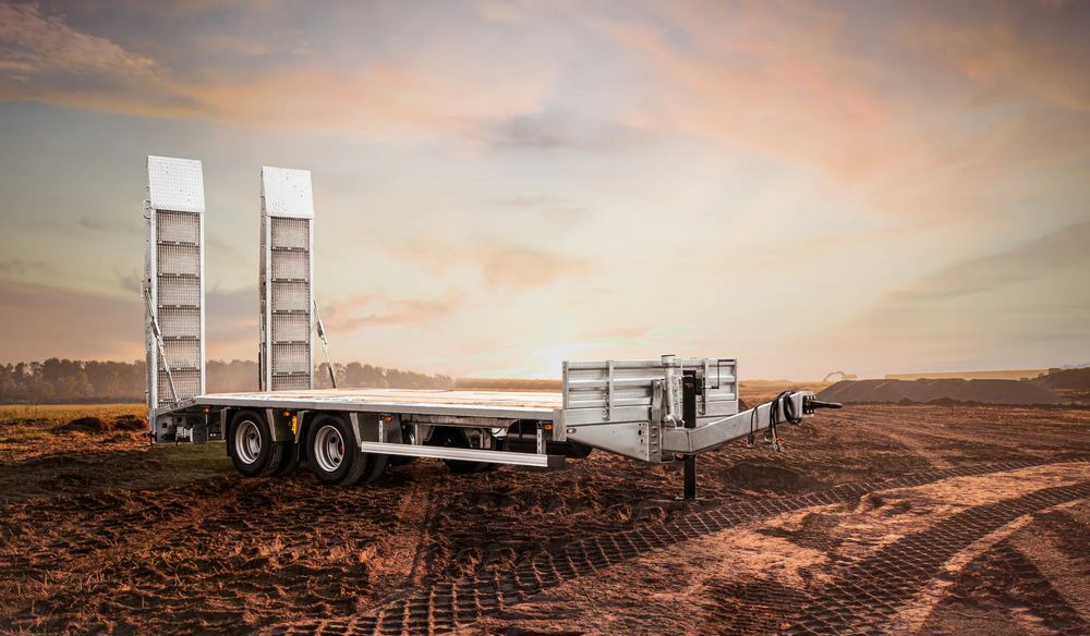 Humbaur Przyczepa tandem platforma / Ocynkowana / Różne długości i DMC - Rimorchio pianale ribassato: foto 5 Humbaur Przyczepa tandem platforma / Ocynkowana / Różne długości i DMC - Rimorchio pianale ribassato: foto 5