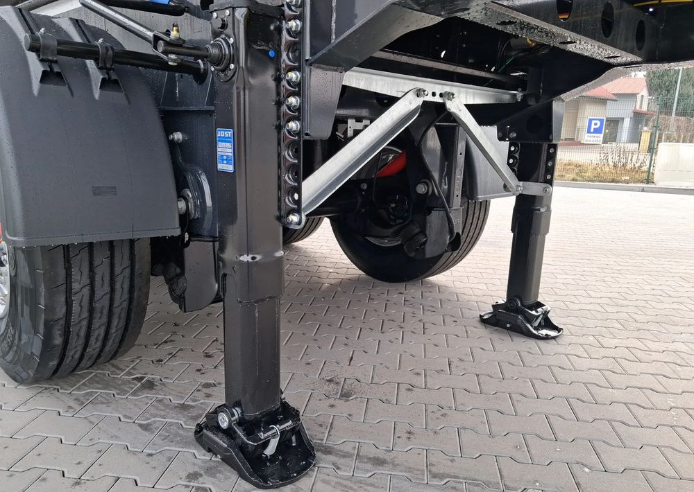 Humbaur Wywrotka Stalowa 27m3 HARDOX - Semirimorchio ribaltabile: foto 4 Humbaur Wywrotka Stalowa 27m3 HARDOX - Semirimorchio ribaltabile: foto 4