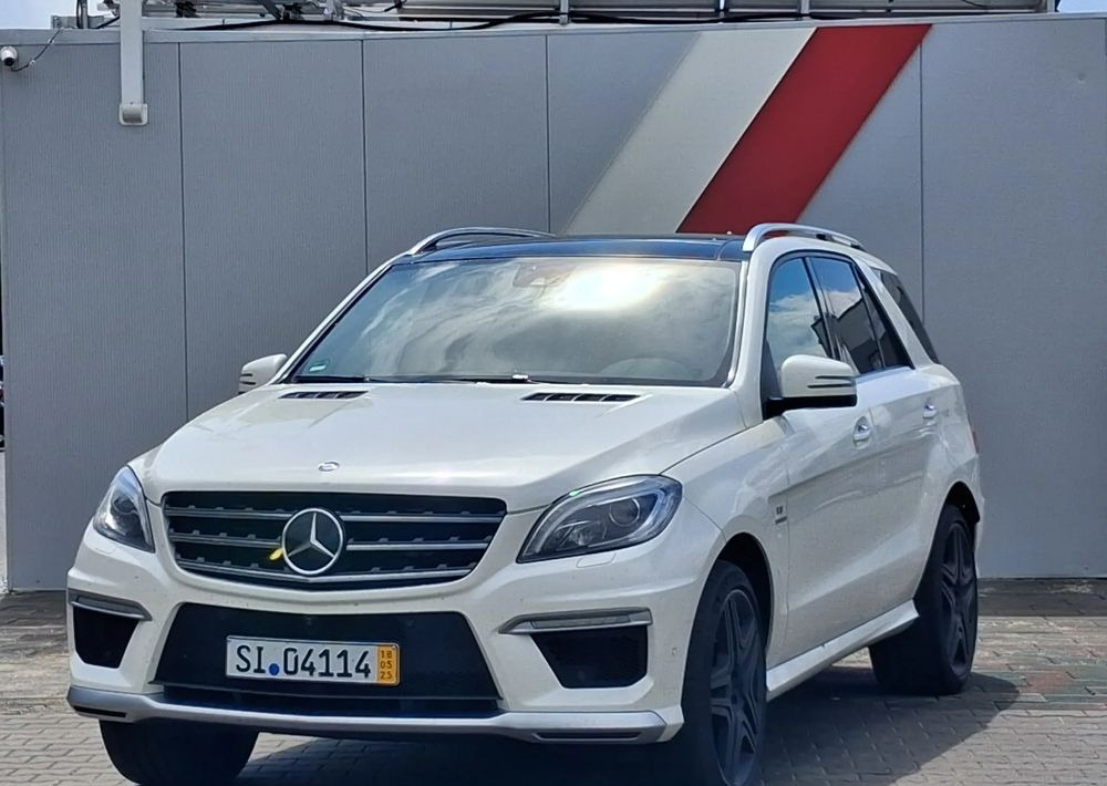 Mercedes-Benz ML 63 AMG 4Matic AMG SPEEDSHIFT 7G-TRONIC - SUV/ Fuoristrada: foto 1 Mercedes-Benz ML 63 AMG 4Matic AMG SPEEDSHIFT 7G-TRONIC - SUV/ Fuoristrada: foto 1