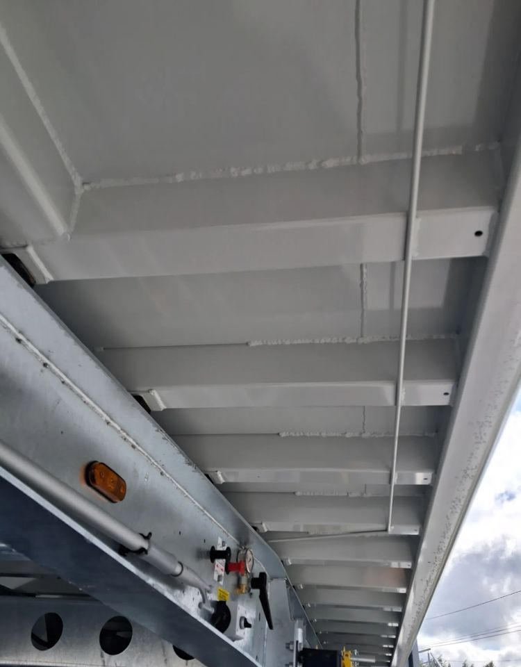 Leasing di  Zaslaw Aluminiowa skrzynia 28-33m3 Zaslaw Aluminiowa skrzynia 28-33m3: foto 13