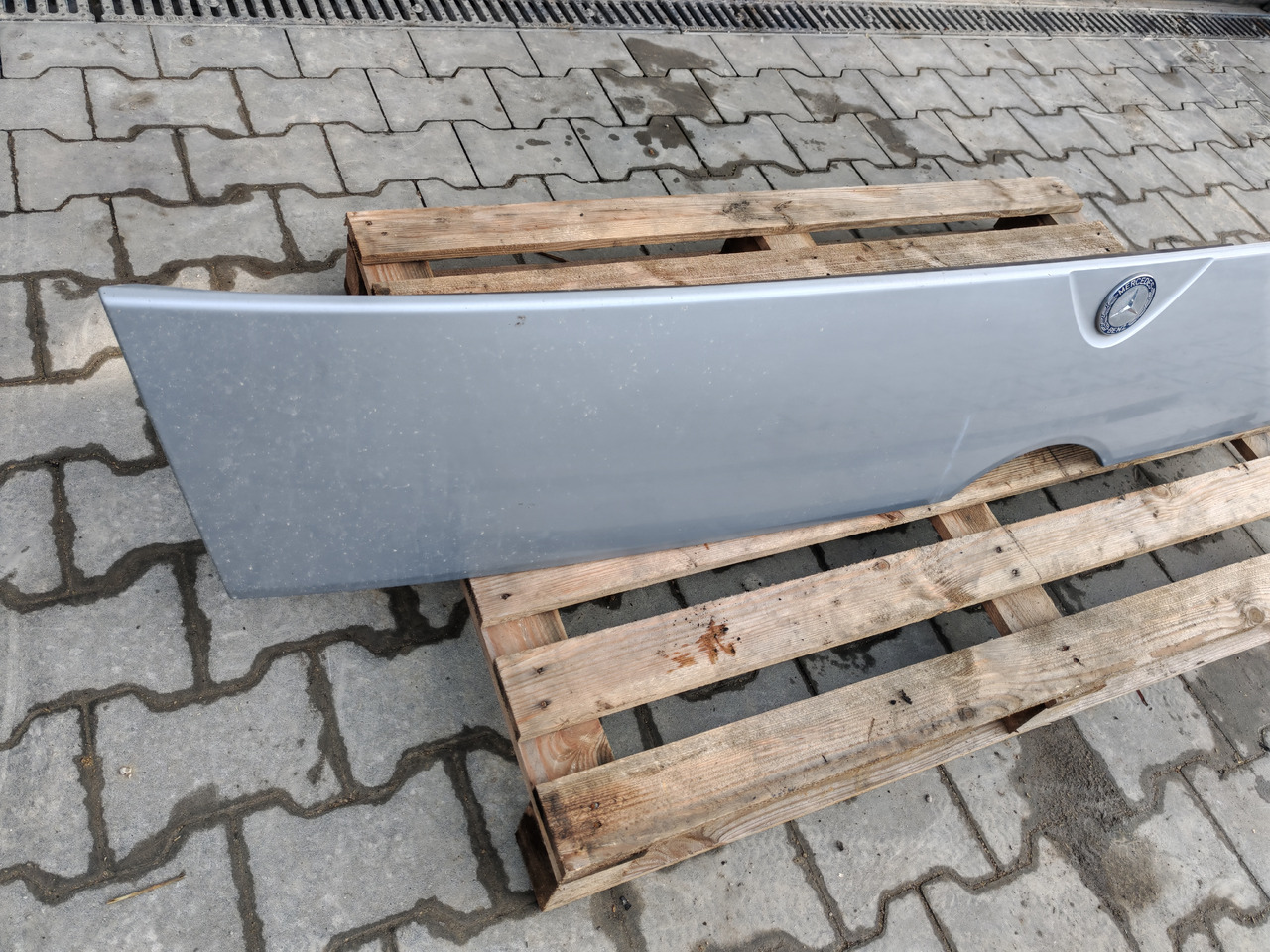 MERCEDES-BENZ ATEGO MP4 EURO 6 / FRONT BONNET - Cofano: foto 5 MERCEDES-BENZ ATEGO MP4 EURO 6 / FRONT BONNET - Cofano: foto 5