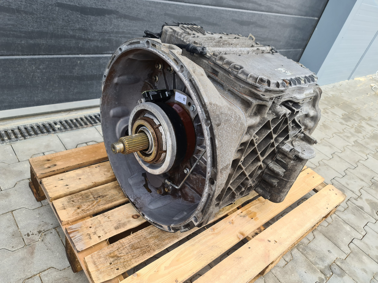 RENAULT VOLVO GEARBOX ISHIFT / AT2412F / WORLDWIDE DELIVERY - Cambio: foto 5 RENAULT VOLVO GEARBOX ISHIFT / AT2412F / WORLDWIDE DELIVERY - Cambio: foto 5