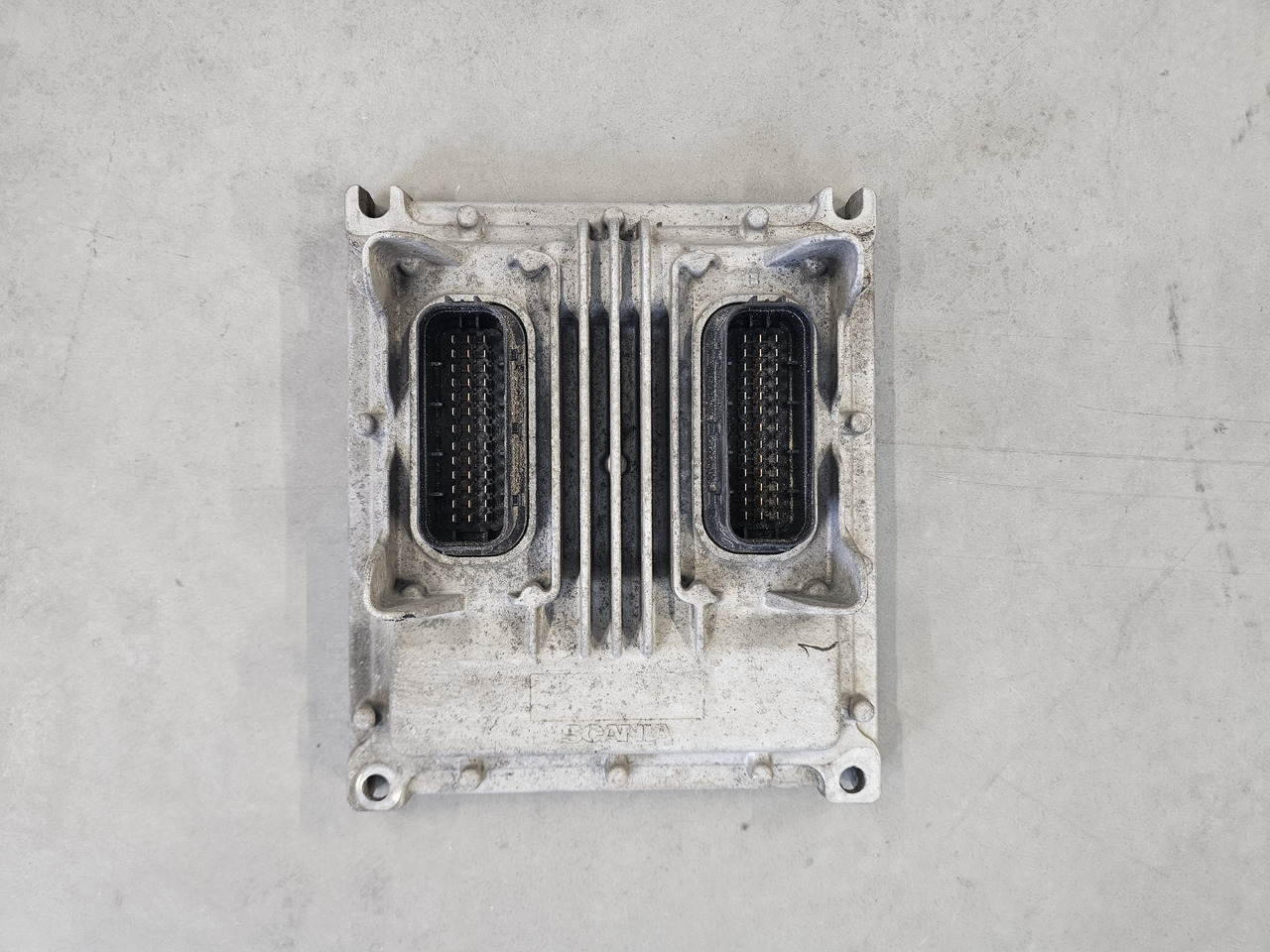 SCANIA R450 EURO 6 / CMS1 CONTROL UNIT / 2660726 - ECU: foto 2 SCANIA R450 EURO 6 / CMS1 CONTROL UNIT / 2660726 - ECU: foto 2