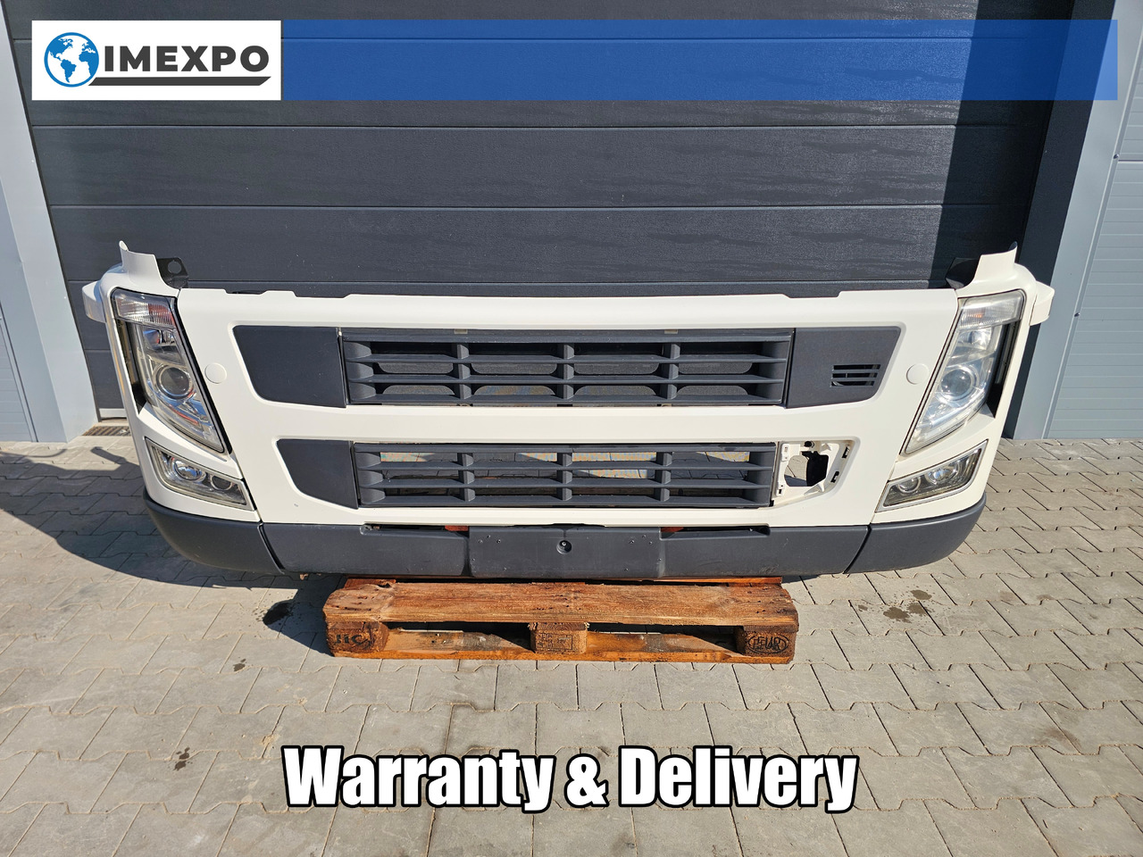 VOLVO FM3 EUR0 5 / COMPLETE BUMPER - Paraurto: foto 1 VOLVO FM3 EUR0 5 / COMPLETE BUMPER - Paraurto: foto 1