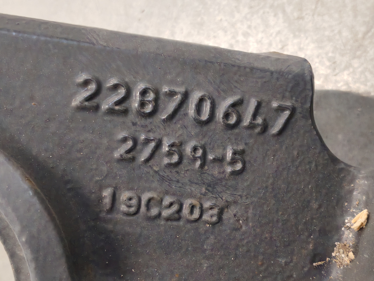 VOLVO FM5 EURO 6 / CABIN SUNSPENSION BRACKET / 22870647 / RIGHT - Telaio: foto 4 VOLVO FM5 EURO 6 / CABIN SUNSPENSION BRACKET / 22870647 / RIGHT - Telaio: foto 4