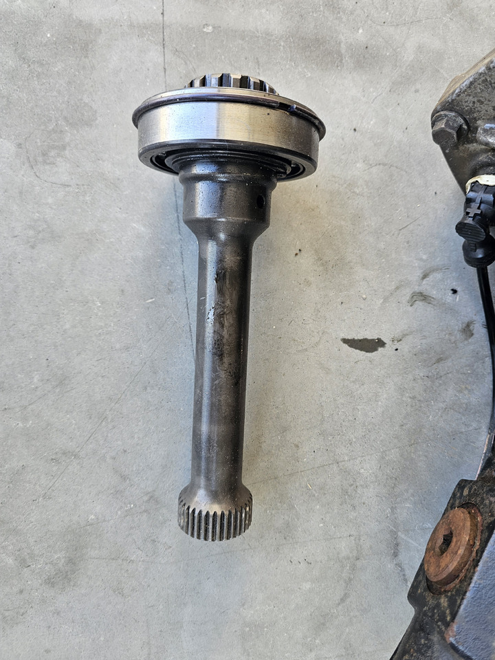 VOLVO HYDRAULIC SET PTO PUMP SHAFT / VOLVO FH FM FH4 FH5 / WORLDWIDE DELIVERY - Idraulica: foto 4 VOLVO HYDRAULIC SET PTO PUMP SHAFT / VOLVO FH FM FH4 FH5 / WORLDWIDE DELIVERY - Idraulica: foto 4
