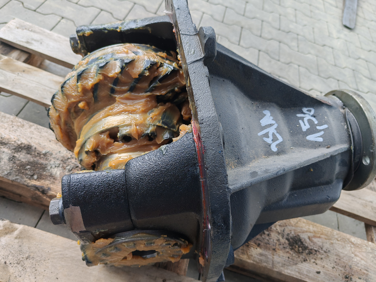 VOLVO RTH2610B / DS70H / RATIO: 1.56 16x25 / DIFFERENTIAL / NEW - Asse posteriore: foto 4 VOLVO RTH2610B / DS70H / RATIO: 1.56 16x25 / DIFFERENTIAL / NEW - Asse posteriore: foto 4