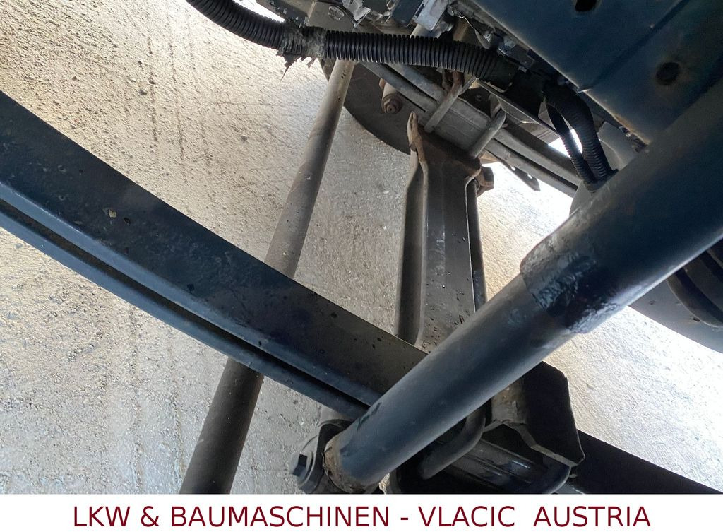 Iveco Stralis 360 Kran HIAB 166 4xHydr. Ladung 6,20m Iveco Stralis 360 Kran HIAB 166 4xHydr. Ladung 6,20m - Autocarro con pianale/ Cassone fisso, Camion con gru: foto 4 Iveco Stralis 360 Kran HIAB 166 4xHydr. Ladung 6,20m Iveco Stralis 360 Kran HIAB 166 4xHydr. Ladung 6,20m - Autocarro con pianale/ Cassone fisso, Camion con gru: foto 4