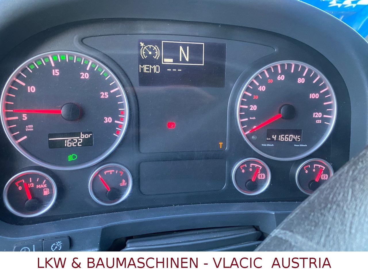 MAN TGL 12.240 - Camion centinato: foto 5 MAN TGL 12.240 - Camion centinato: foto 5