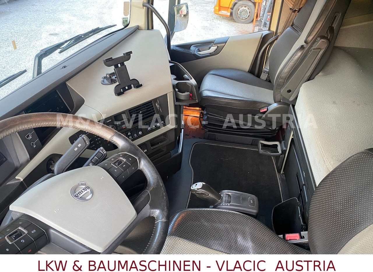 Volvo FH 540 (6X4) D13K540 - Camion trasporto legname: foto 4 Volvo FH 540 (6X4) D13K540 - Camion trasporto legname: foto 4