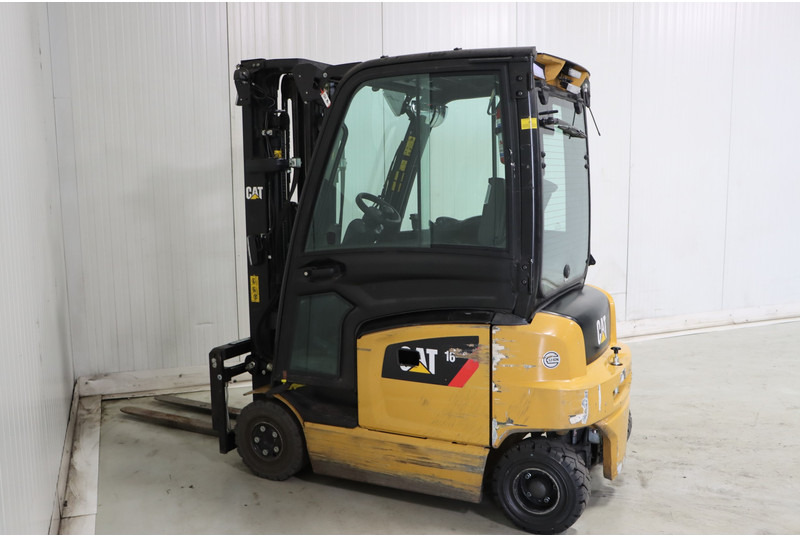 Caterpillar EP16ACN - Carrello elevatore elettrico: foto 5 Caterpillar EP16ACN - Carrello elevatore elettrico: foto 5