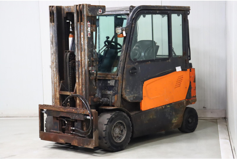 Doosan B35X-7 - Carrello elevatore elettrico: foto 3 Doosan B35X-7 - Carrello elevatore elettrico: foto 3
