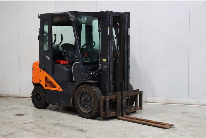 Doosan G25N-7 - Carrello elevatore a gas: foto 1 Doosan G25N-7 - Carrello elevatore a gas: foto 1