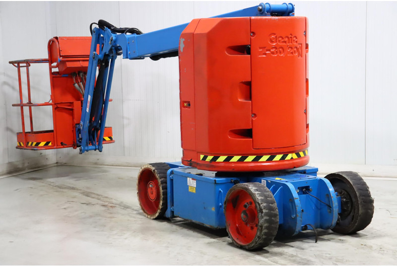 Genie Z-30/20N RJ - Piattaforma articolata: foto 4 Genie Z-30/20N RJ - Piattaforma articolata: foto 4