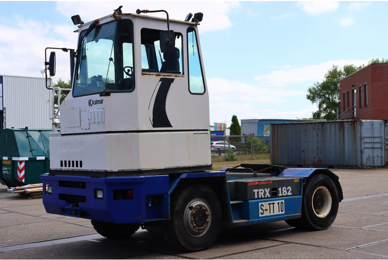 Kalmar TRX182A - Trattore terminale: foto 3 Kalmar TRX182A - Trattore terminale: foto 3