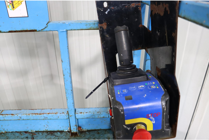 Mantall XE140W - Piattaforma a pantografo: foto 2 Mantall XE140W - Piattaforma a pantografo: foto 2