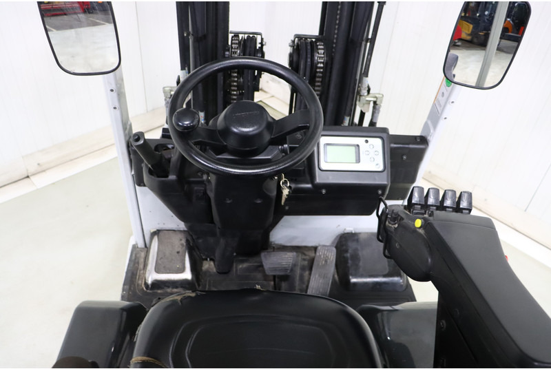 UniCarriers AG1N1L16Q - Carrello elevatore elettrico: foto 2 UniCarriers AG1N1L16Q - Carrello elevatore elettrico: foto 2