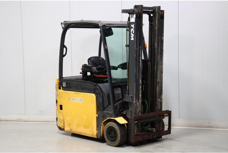 UniCarriers AG2N1L16Q - Carrello elevatore elettrico: foto 1 UniCarriers AG2N1L16Q - Carrello elevatore elettrico: foto 1