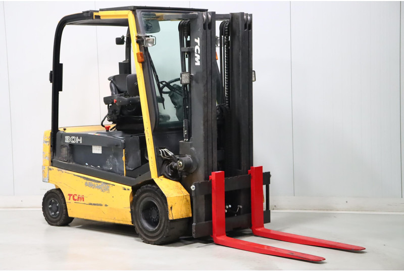 UniCarriers G1Q2L30H - Carrello elevatore elettrico: foto 1 UniCarriers G1Q2L30H - Carrello elevatore elettrico: foto 1