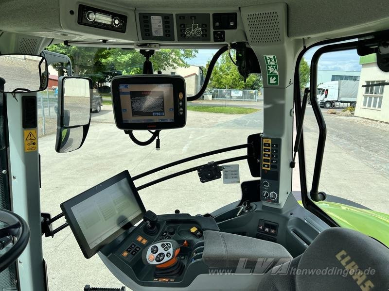 Trattore CLAAS Axion 870: foto 12