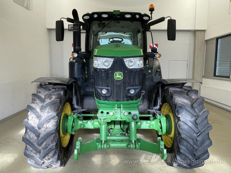 John Deere 6215R - Trattore: foto 4 John Deere 6215R - Trattore: foto 4