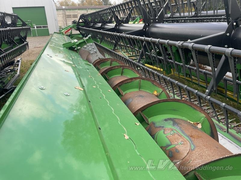 John Deere 735X - Barra di taglio per grano: foto 5 John Deere 735X - Barra di taglio per grano: foto 5