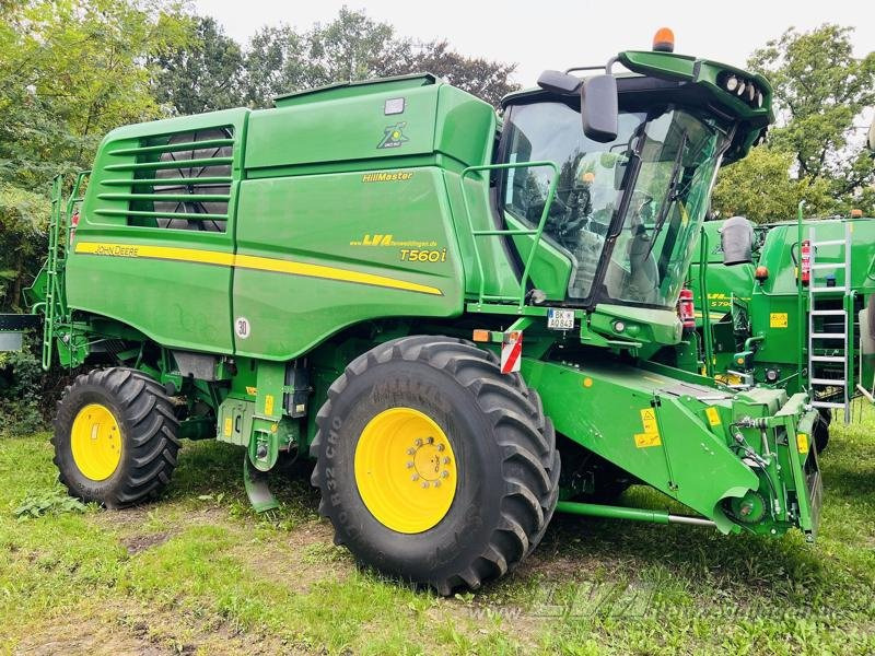 John Deere T560 Hillmaster - Mietitrebbia: foto 1 John Deere T560 Hillmaster - Mietitrebbia: foto 1
