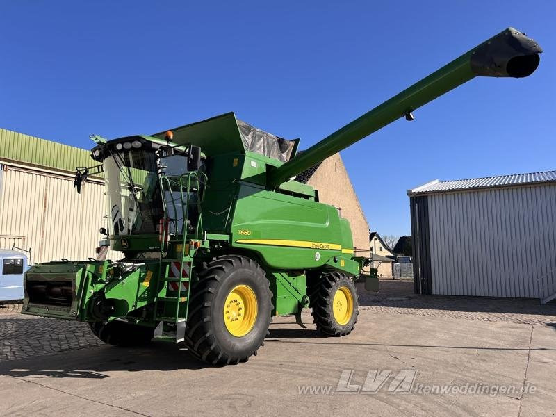 John Deere T660 - Mietitrebbia: foto 1 John Deere T660 - Mietitrebbia: foto 1