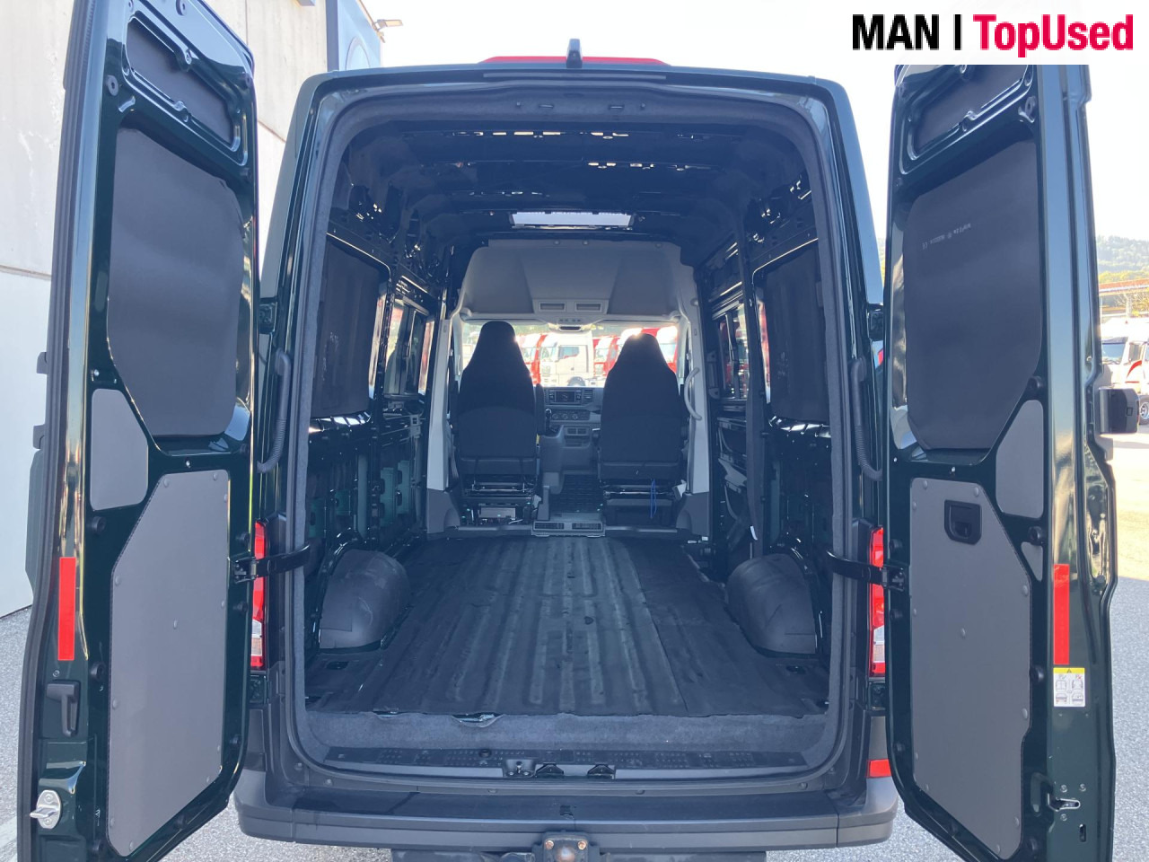 MAN TGE 3.140 4X4 SB - Furgone chiuso: foto 5 MAN TGE 3.140 4X4 SB - Furgone chiuso: foto 5