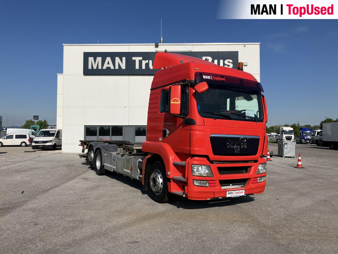 MAN TGS 26.440 6X2-2 LL - Autocarro portacontainer/ Caisse interchangeable: foto 1 MAN TGS 26.440 6X2-2 LL - Autocarro portacontainer/ Caisse interchangeable: foto 1