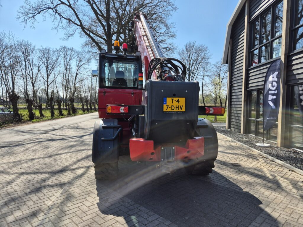 MAGNI TH 6.20 - Sollevatore telescopico: foto 4 MAGNI TH 6.20 - Sollevatore telescopico: foto 4