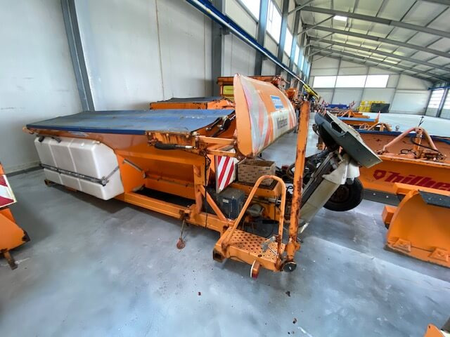 Unimog Salzstreuer Schmidt SAB40-36FR1750 - Spargisale: foto 2 Unimog Salzstreuer Schmidt SAB40-36FR1750 - Spargisale: foto 2