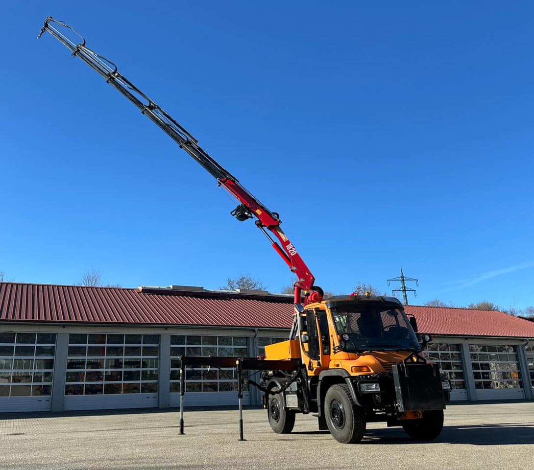 Unimog 400 - U400 405 25177 mit Wechselkran Merced - Veicolo speciale/ Comunale: foto 1 Unimog 400 - U400 405 25177 mit Wechselkran Merced - Veicolo speciale/ Comunale: foto 1