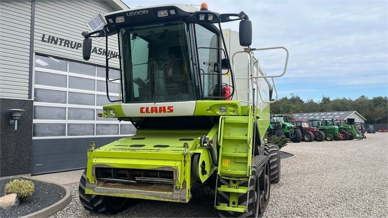 Claas LEXION 560 Med ny bælter og 4wd - Mietitrebbia: foto 3 Claas LEXION 560 Med ny bælter og 4wd - Mietitrebbia: foto 3