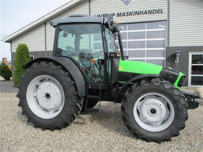 Deutz-fahr Agrofarm 115G New and Unused tractor with 30F+30R - Trattore: foto 2 Deutz-fahr Agrofarm 115G New and Unused tractor with 30F+30R - Trattore: foto 2