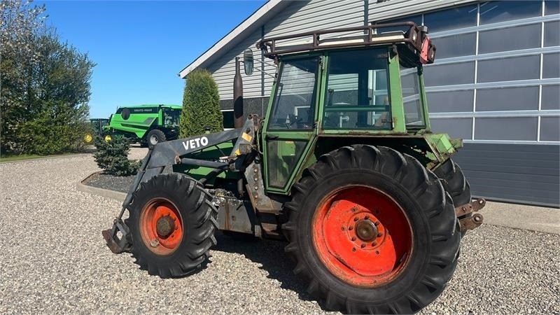 Fendt 308 LS Farmer Turbomatik med frontlæsser og skovin - Trattore: foto 3 Fendt 308 LS Farmer Turbomatik med frontlæsser og skovin - Trattore: foto 3