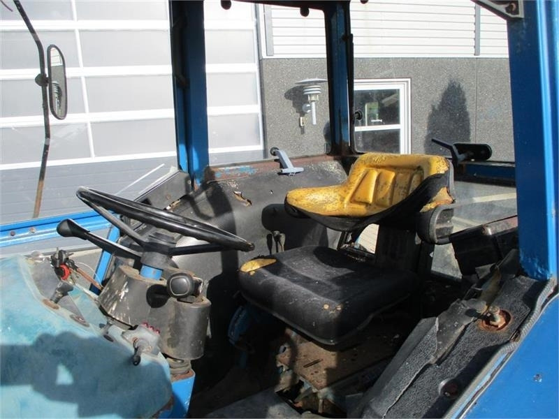 Ford 4610 Med frontlæsser  - Trattore: foto 5 Ford 4610 Med frontlæsser  - Trattore: foto 5