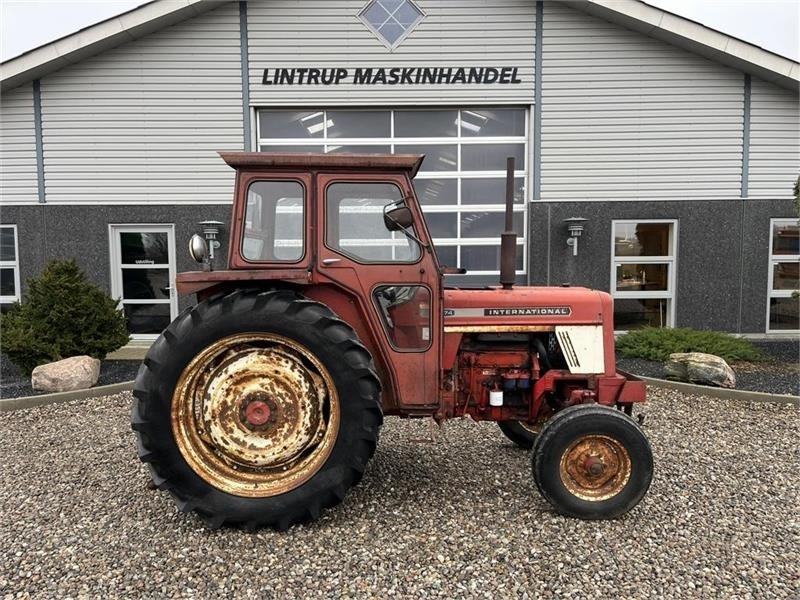 Trattore IH 574 handy traktor med servostyring.: foto 20