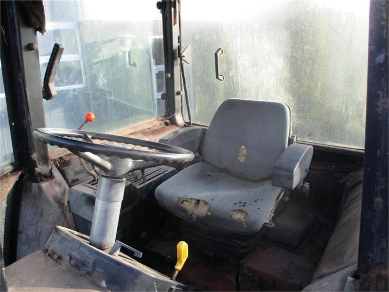 John Deere 2040 S - Trattore: foto 5 John Deere 2040 S - Trattore: foto 5